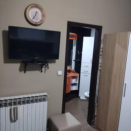 Fenix Apartment *